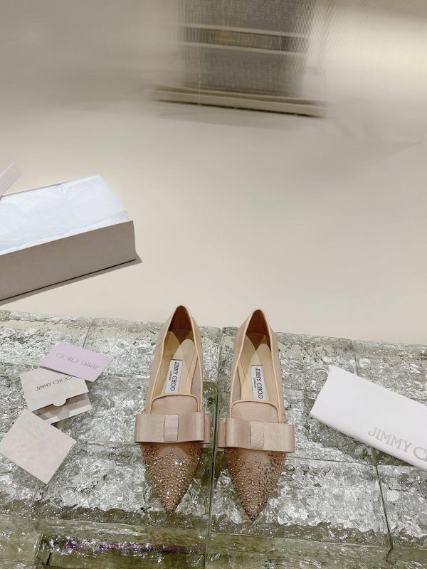 The Gala series ballet flats are crafted with Italian craftsmanship, featuring a stylish andgtljckum