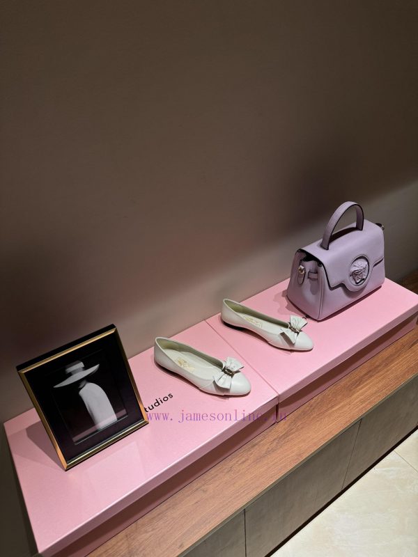 FERRAGAM * 24/Early Spring New Ferragamo Flat Single Shoes, this year's hot bow paired with q4cxq52v