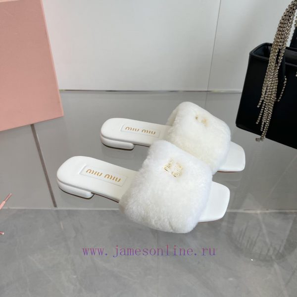 2 ⃣ ️0 ⃣ ️2 ⃣ ️4 ️⃣Miumi*ss New autumn and winter flat wool slippersTop tier—————————Zp's dew06zwjx6 - Image 4