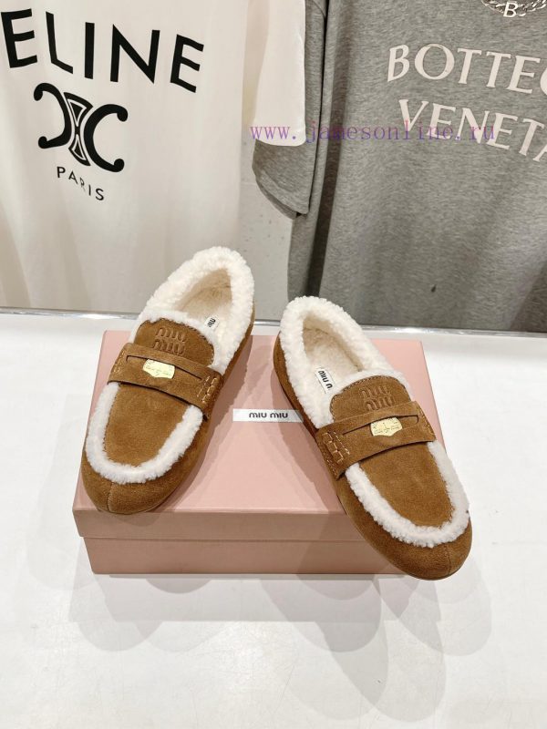 . MiuM * u/Miu * Miu 2024 Autumn/Winter Fashion Style Coin Driving Shoes with Mao Le Fu Shoe3rcj247m - Image 4
