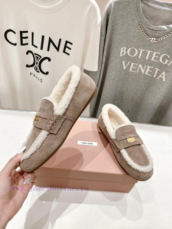 . MiuM * u/Miu * Miu 2024 Autumn/Winter Fashion Style Coin Driving Shoes with Mao Le Fu Shoenkdjet5b - Image 5