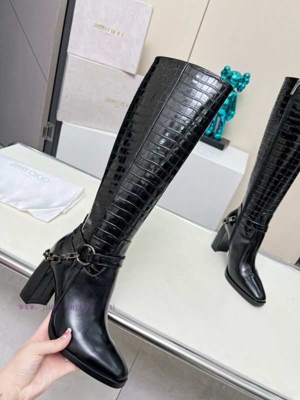 JlMMY CHOO Zhou Yangjie 2024 ??In 2024, live up to the spring scenery. Wear Jimmy Choo's ful78ugbbvi