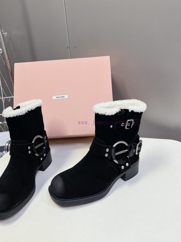 Top tier Miumiu autumn and winter limited edition walking bootsOne of the most worthwhile bo18ji35xf - Image 5
