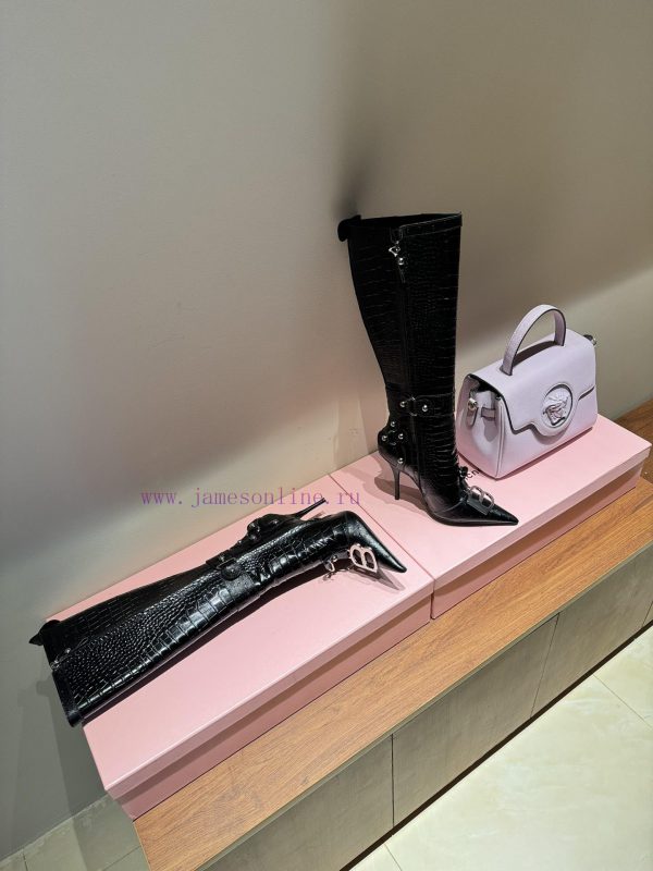 2024 Balenciaga Long Boots Metal LE Cagloe Motorcycle BootsBalenciaga Liuding pointed side r220fgdl