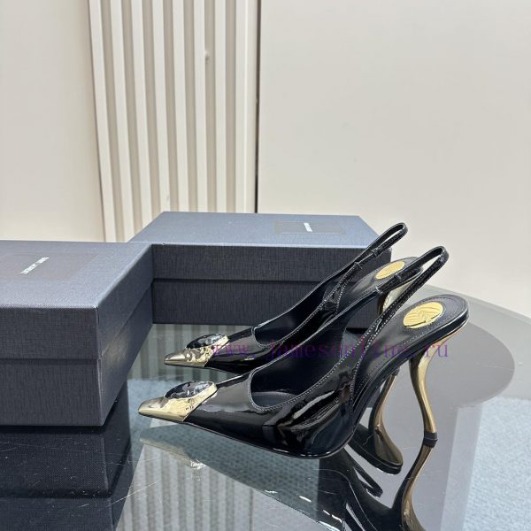 YSL Saint LaurentSS2024 New Product Metal Head Big Gemstone Elegant and Atmospheric High Heehoyn9lpx