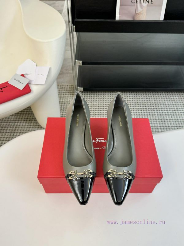 Salvatore Ferragamo 25 Early Spring Collection New Product Iconic Bow Hardware Buckle Thick 73d8vips