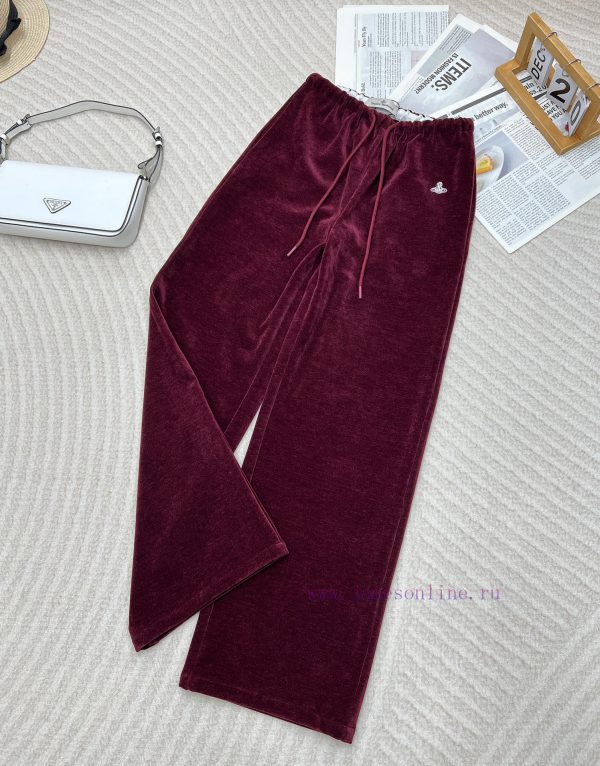 𝐕𝐢𝐯𝐢𝐚𝐧𝐞𝐰𝐬𝐭𝐰𝐨𝐝 Planet Embroidered Logo Velvet Sports Wide Leg PantsThis pair of pants is real ynlu7k16