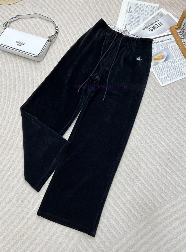 𝐕𝐢𝐯𝐢𝐚𝐧𝐞𝐰𝐬𝐭𝐰𝐨𝐝 Planet Embroidered Logo Velvet Sports Wide Leg PantsThis pair of pants is real fy4pqicp