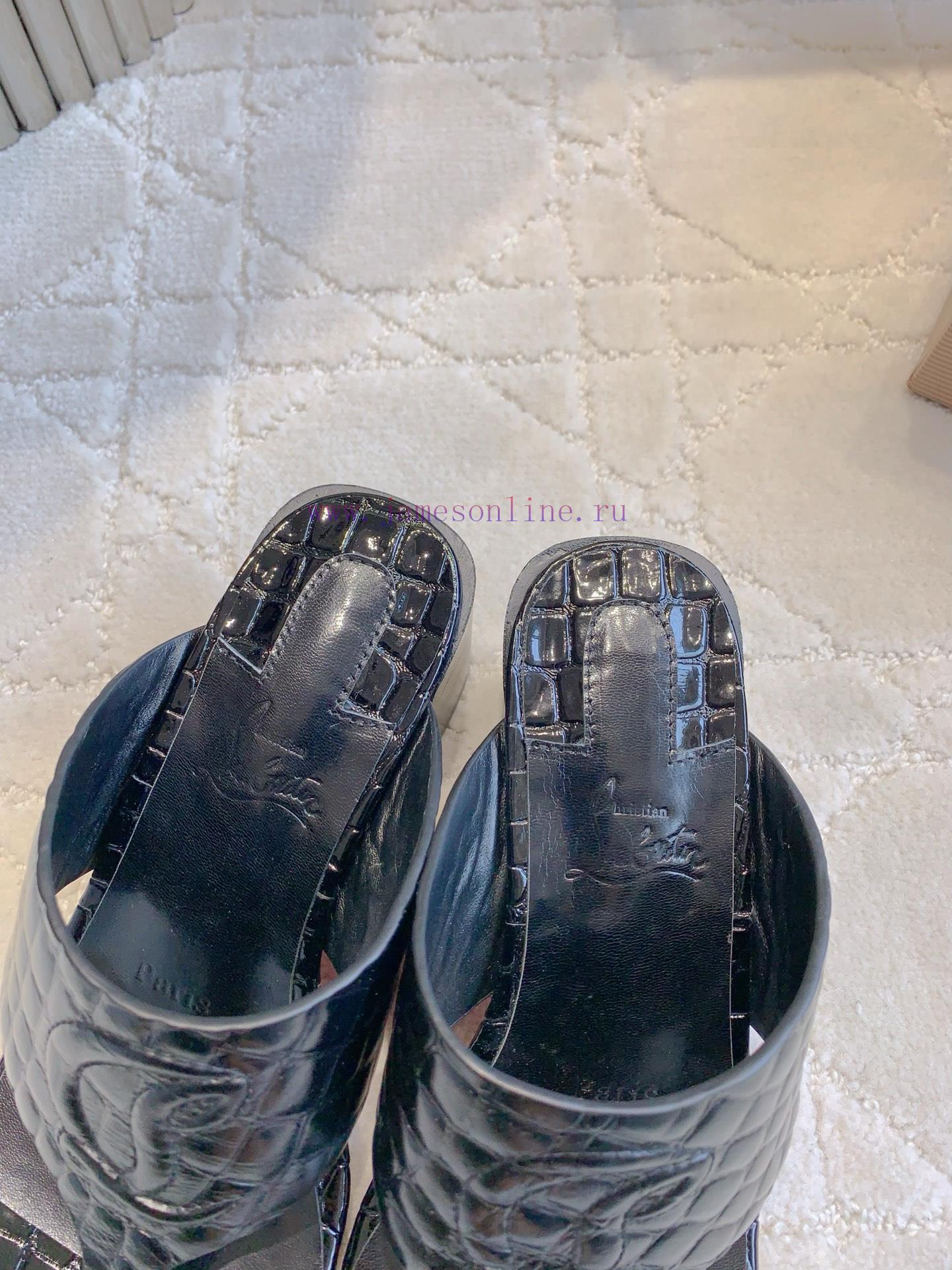 ασημενια πεδιλα μποζικης | Christian Louboutin's New Crocodile Patterned Thick Heel Clip Toe Slippers Are Simple And Versa hc7efrym | boxer παπουτσια skroutz sportej - Image 7